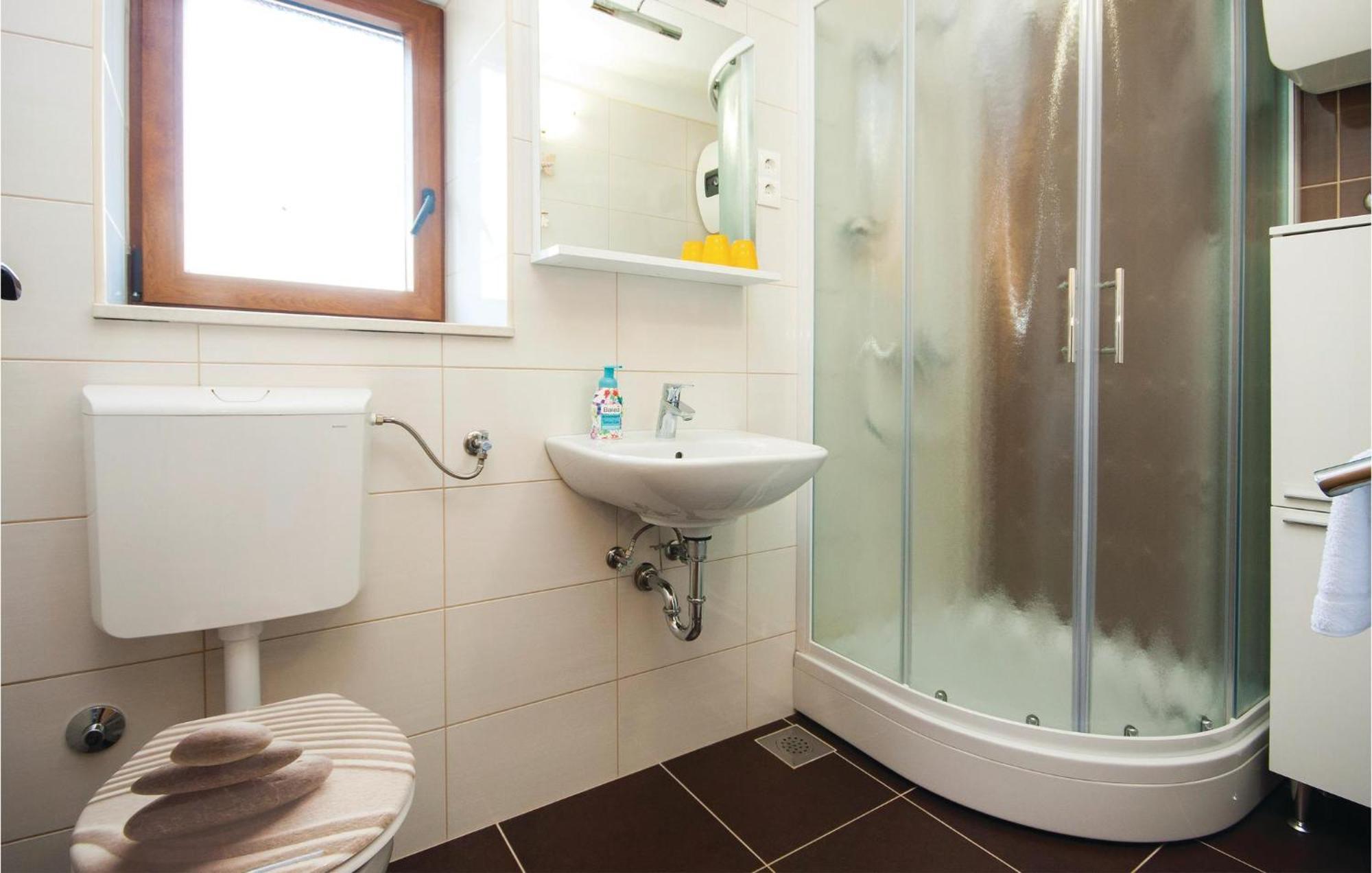 Lovely Home In Lozovac With Wifi Εξωτερικό φωτογραφία
